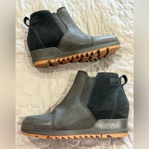 Sorel Women's Evie Pull-On Bootie — Suede Leather — Wedge Ankle Booties